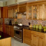 Picking Out The Best Glass Tile Backsplash Ideas