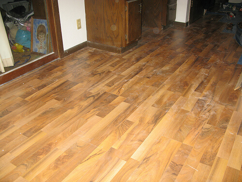 Should I Buy Discount Laminate Flooring
